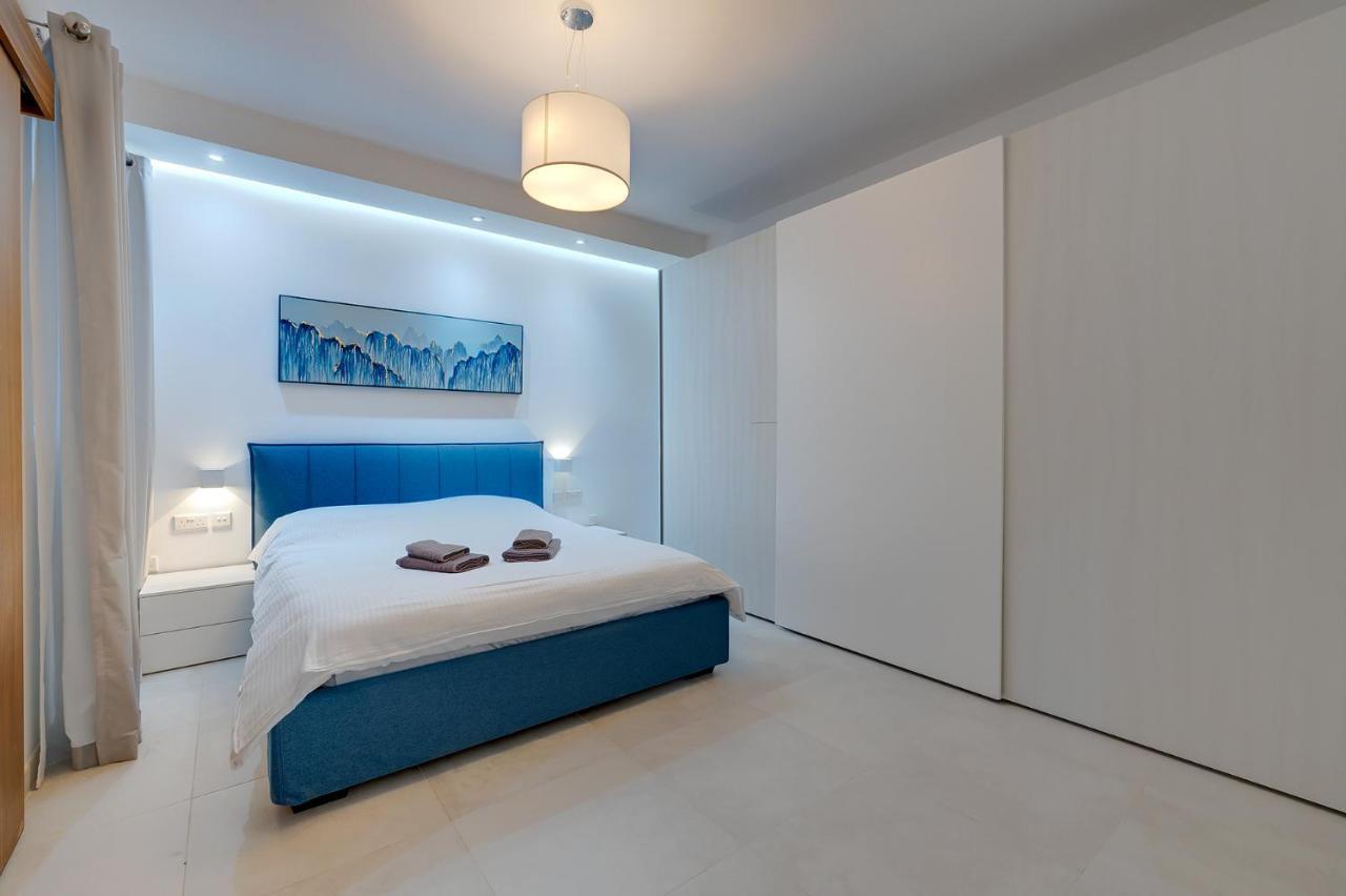 Superlative Apartment With Valletta And Harbour Views Сліма Екстер'єр фото