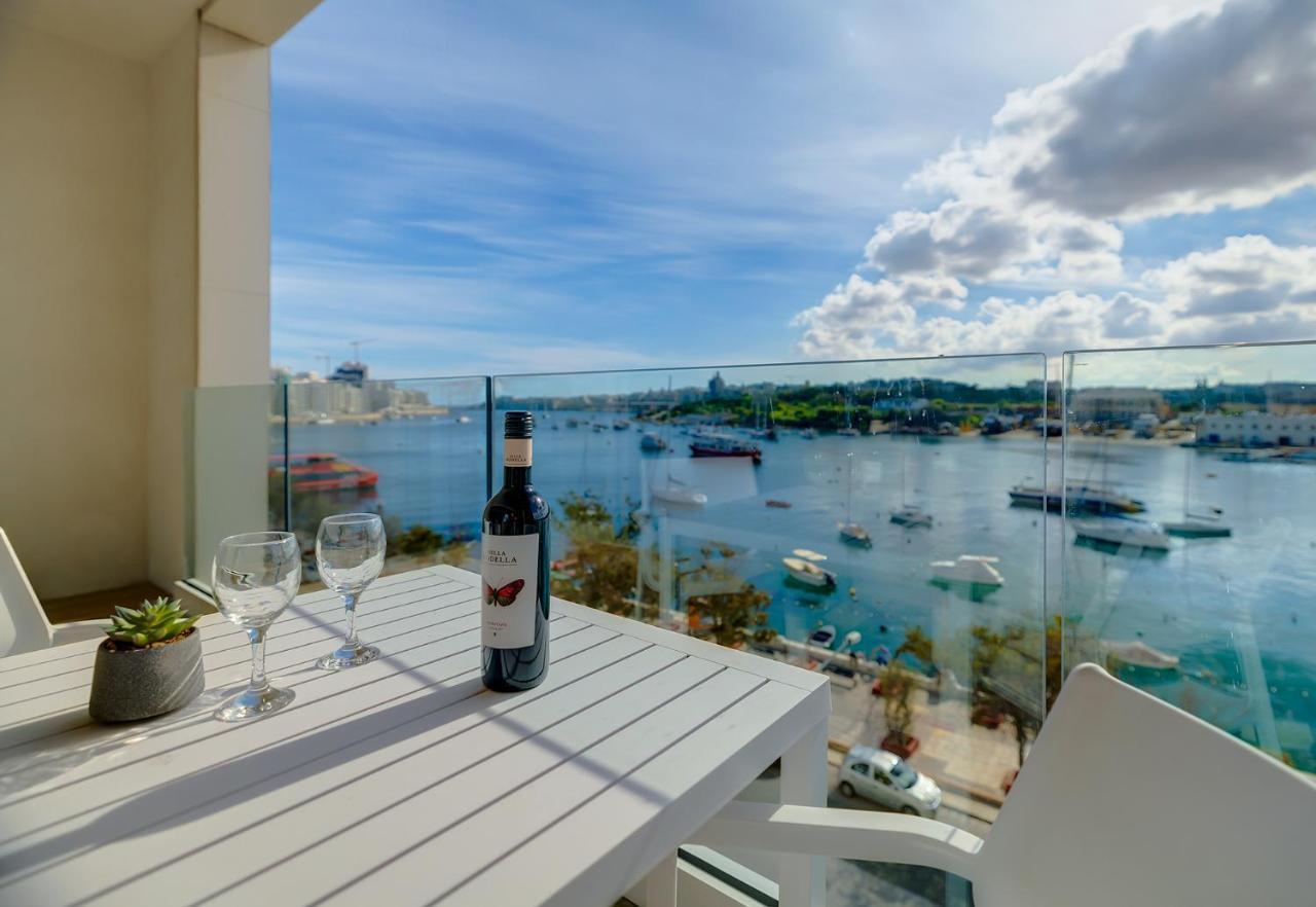 Superlative Apartment With Valletta And Harbour Views Сліма Екстер'єр фото