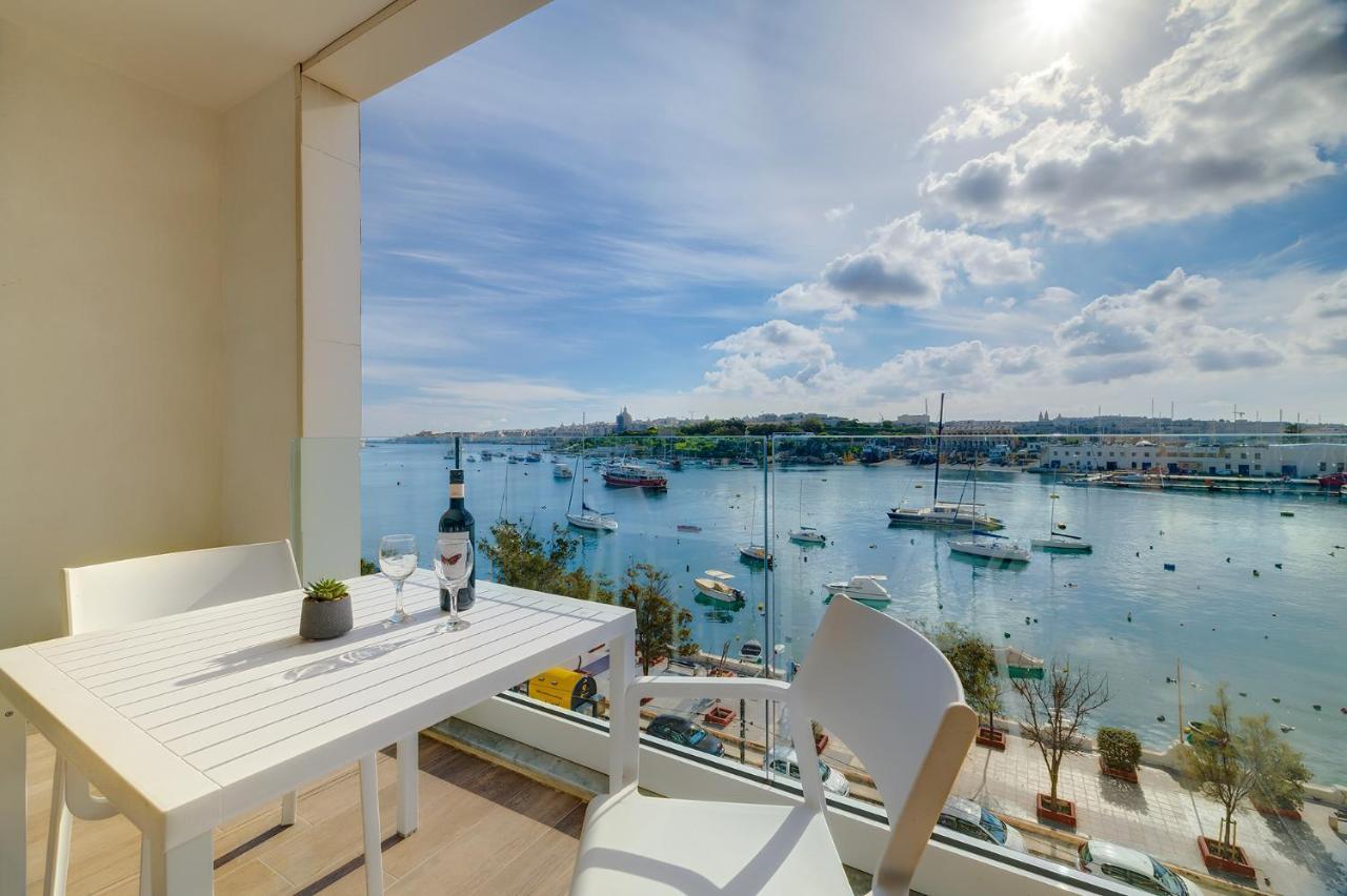 Superlative Apartment With Valletta And Harbour Views Сліма Екстер'єр фото