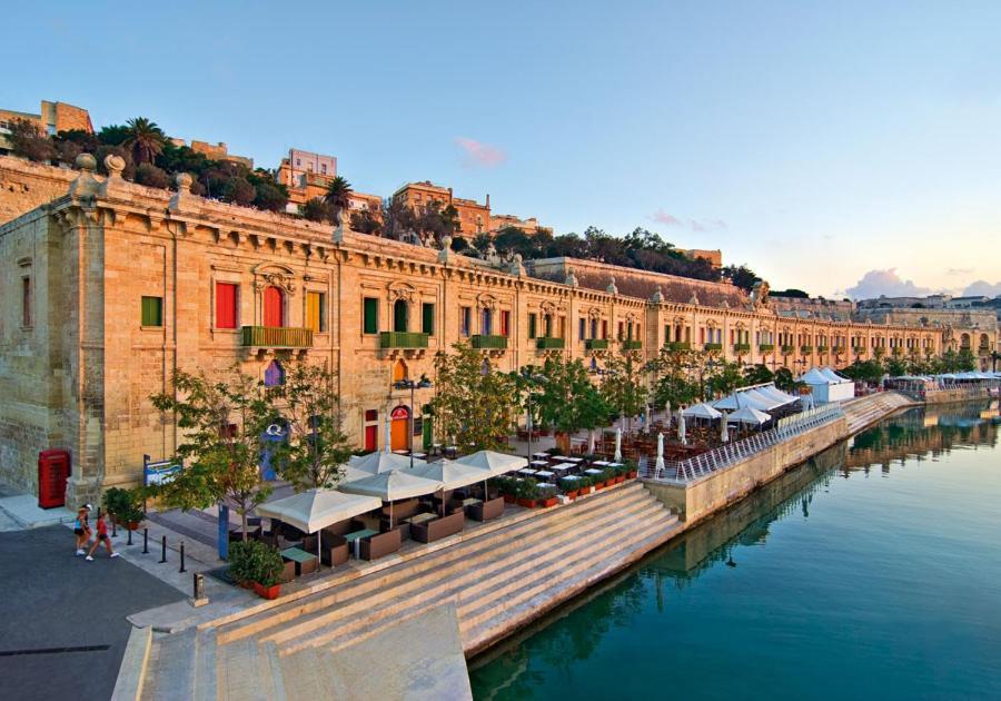 Superlative Apartment With Valletta And Harbour Views Сліма Екстер'єр фото